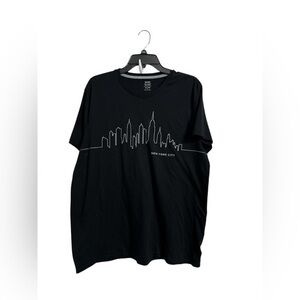 Old Navy T-shirt